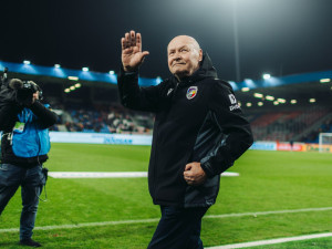 Nic neřeším, soustředím se na práci, říká Koubek po první prohře pod novým majitelem