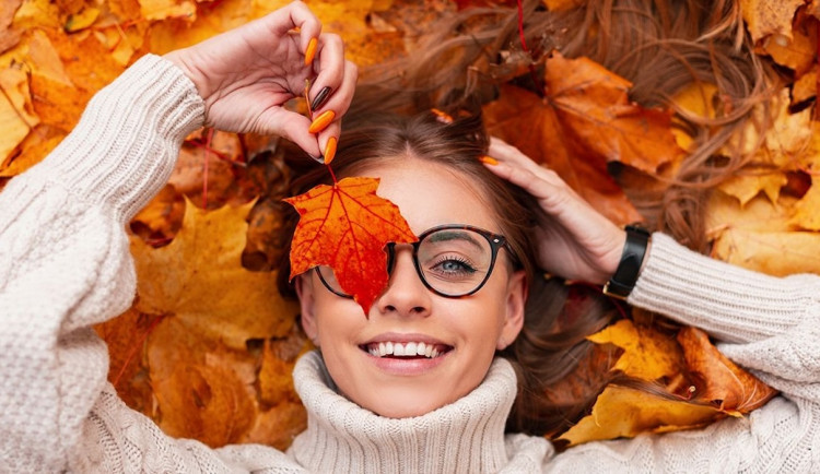 Jak předejít podzimní únavě očí a udržet si zdravý zrak.