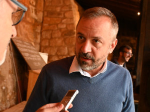 volební štáb SPOLU v Plzni, na snímku Marek Ženíšek (TOP09)