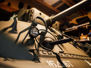 Tank v restaurátorské dílně.