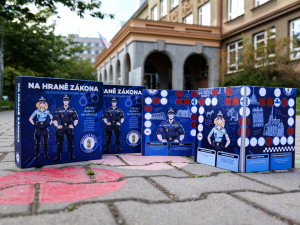 Strážnice vymyslela deskovou hru Na hraně zákona, ráda by ji dostala i do knihoven