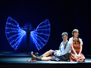 Slavná opera Jeníček a Mařenka vás vtáhne do světa fantazie a sladkého pokušení