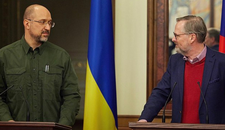 Česká vojenská pomoc Ukrajině od roku 2022 přesáhla 17 miliard korun