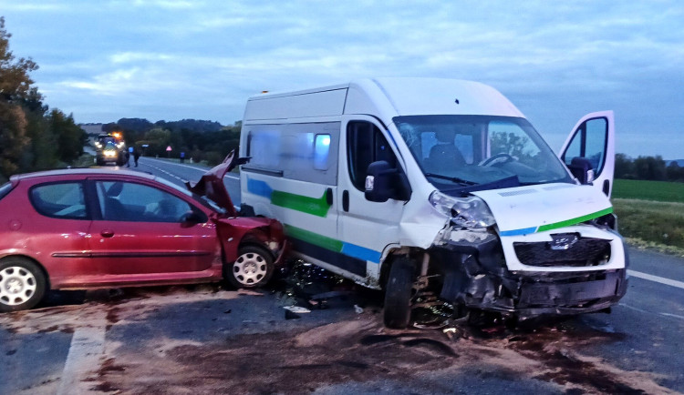 Zfetovaná a opilá řidička se rozhodla zabít sebe i svou osmiletou dcerou