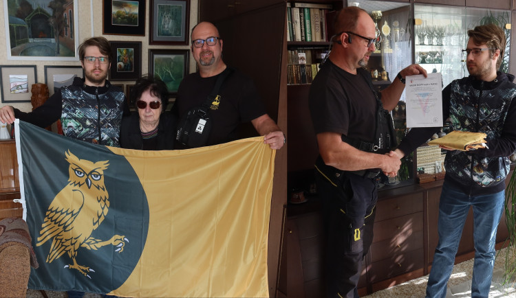 Karel Makoň převzal vlajku od Františka Hepa, který vše vymyslel a zrealizoval