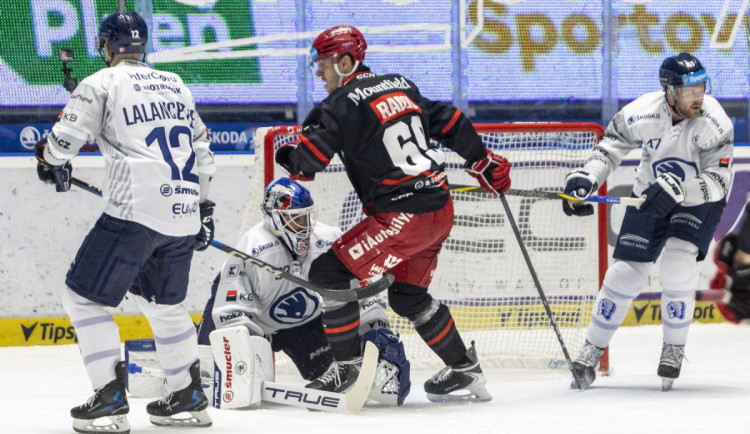 Hradec Králové vyhrál v Plzni 3:2 a natáhl vítěznou sérii na sedm utkání