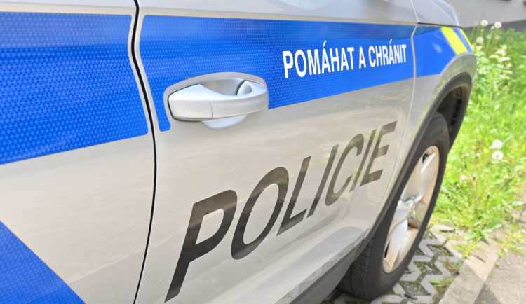 Policie: Odoláváme pátrání po seniorovi z Karvinska, sám se ozval a je v pořádku