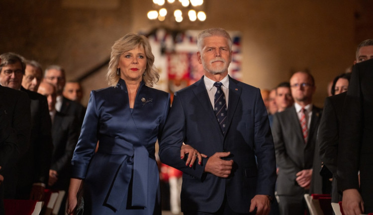 Svěrák, Drábová i Geislerová. Prezident Pavel vyznamenal 48 osobností