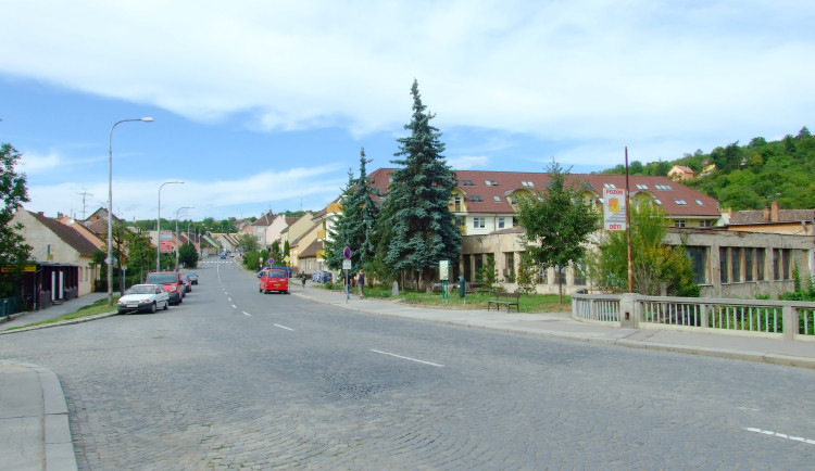 Další dopravní problém pro Brňany. V sobotu začne dvouletá uzavírka v Obřanech