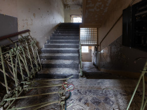 Takto vypadala budova před zahájením demoličních prací