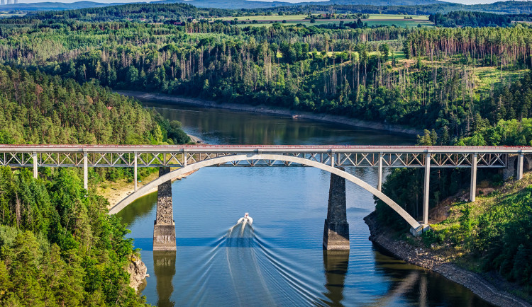 Železniční most u Červené nad Vltavou získal hlavní cenu Inženýrské komory