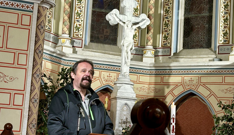 Kondolence přerušil covid, chce ji jedna rodina z deseti, říká jihlavský obřadník