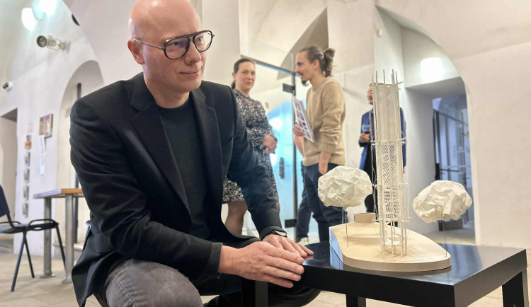 VIDEO: Rozhledna Honzík na Šacberku zná svou podobu, bude z ní vidět až do Alp