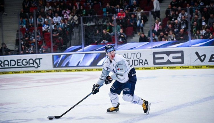 Sparta díky hattricku Kousala vyhrála po divoké přestřelce v Plzni 6:5