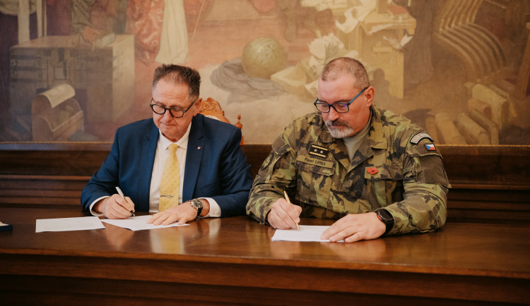 Podpis memoranda v Rokycanech