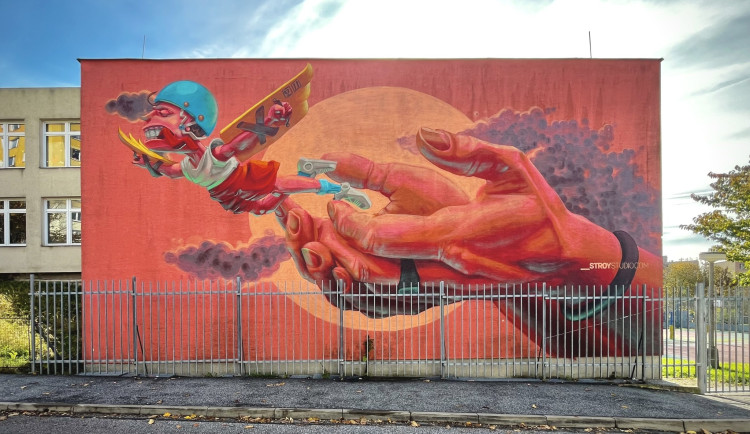 Jablonec má svůj mural, oživuje prostor kolem základní školy v Liberecké ulici