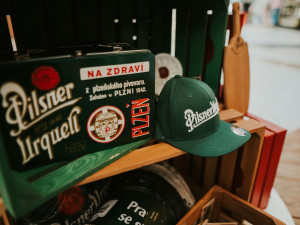Obdarujte své blízké dárky Pilsner Urquell