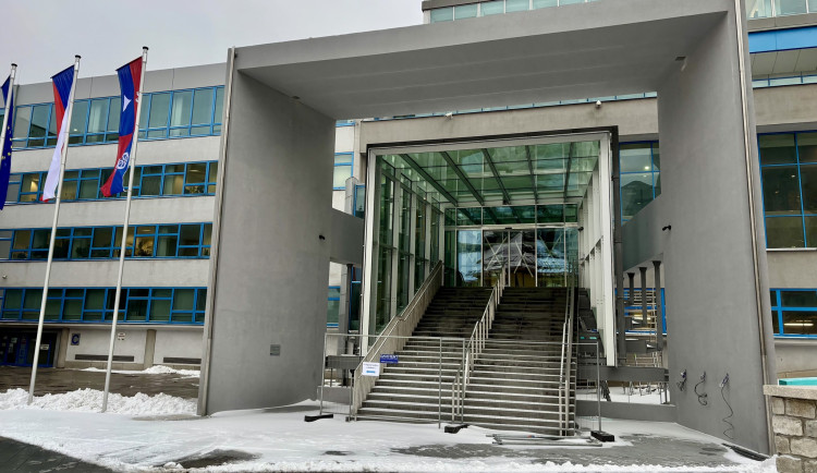 Liberecký kraj schválil na příští rok rozpočet 16 miliard, opozice ho nepodpořila