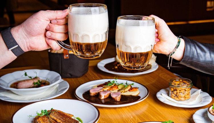 Hospoda Na Spilce nabízí vánoční cukroví s kapkou piva. Objednat ho může každý