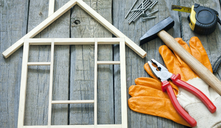 Rekordní zájem přerušil příjem žádostí v programu Nová zelená úsporám