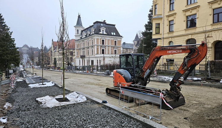 Vítězná by mohla být pro auta otevřena v nejbližších dnech, zatím v režimu stavby