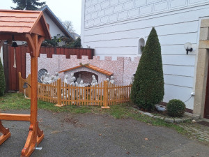 Cementový betlém chodí pravidelně obdivovat desítky lidí, dostal se i do knihy rekordů