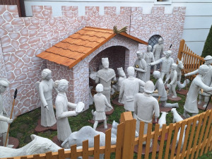 Cementový betlém chodí pravidelně obdivovat desítky lidí, dostal se i do knihy rekordů