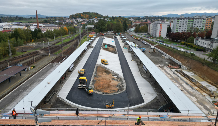 Druhý největší přestupní terminál v kraji se už brzy otevře veřejnosti