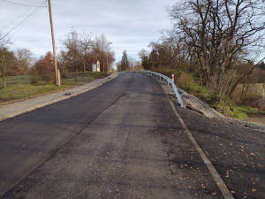Na cestu do Hradiště se vrátil provoz, práce byly náročné kvůli prudkému svahu