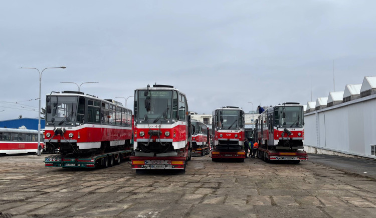Charkov posílil MHD. Pomohly i tramvaje z Brna