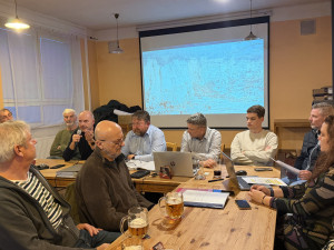 Naštvaní obyvatelé na veřejném jednání debatovali o tom, jak čelit záměrům firmy