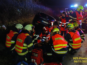 Loni zemřelo 34 osob při nehodách v Plzeňském kraji. Jedna havárie byla vraždou