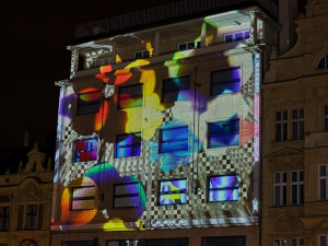 ANKETA: Novoroční videomapping sklízí obrovskou kritiku. Radši nic než tohle, vzkazují lidé