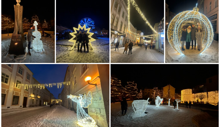 FOTO: Tisíce světýlek a sníh. Jihlava i po Vánocích láká k večerní procházce