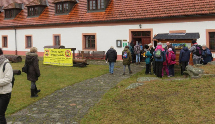Lidé z Pošumaví budou 23. rokem pochodovat proti plánovanému jadernému úložišti