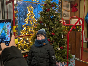 Interiér plzeňské vánoční tramvaje, foto: Zuzana Duzbabová