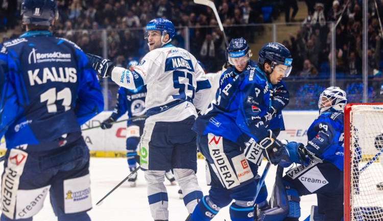Kladno deklasovalo Vítkovice 8:1, hattrick a čtyři body si připsal Robins