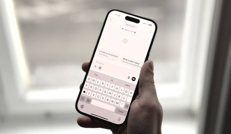 ChatGPT bude mít reklamy. Společnost je začne brzy testovat