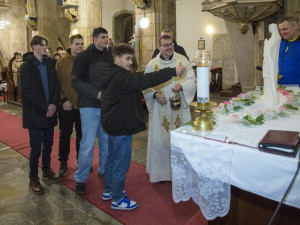 Naprostá rarita novou Madonu vyrobili pro kostel studenti na 3D tiskárně