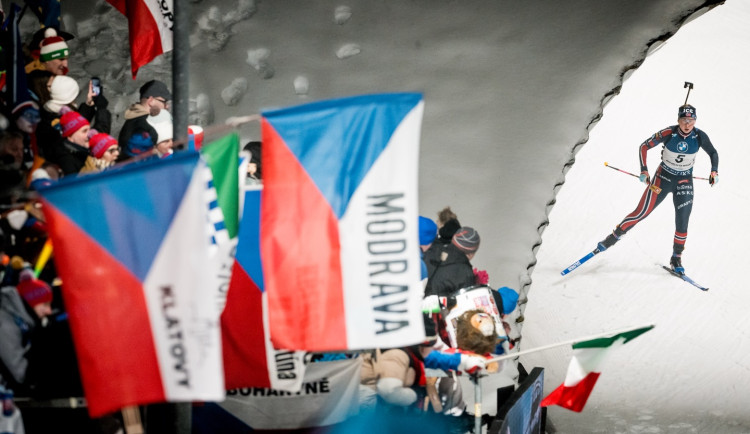 Biatlonisty podporují v Novém Městě rodiny i fankluby, některé zamíří i na OH