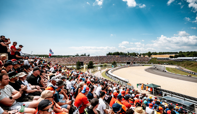 Během loňské Velké ceny lidé utratili 600 milionů, akce přinesla i stovky pracovních míst
