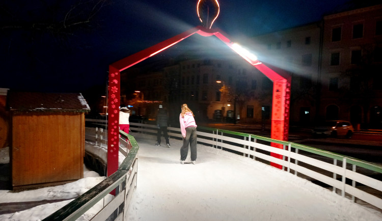 Na jihlavském náměstí se po 64 dnech dobruslilo. Bez větších incidentů a problémů