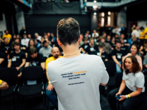 Týmy budou hledat IT pomoc handicapovaným, hackathon nabídne i dětský program