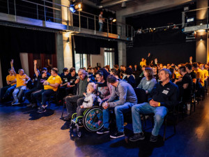 Týmy budou hledat IT pomoc handicapovaným, hackathon nabídne i dětský program
