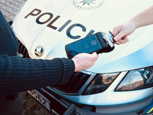 Bič na neplatiče pokut funguje. Policie zabavuje registrační značky přímo na silnici