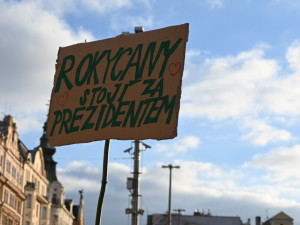 Přerostlé dítě za ministra nechceme, lidé v Plzni vyjádřili prezidentovi podporu