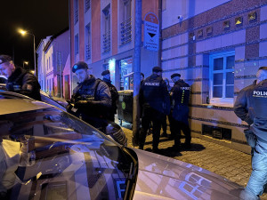 Během obří šťáry policisté zkontrolovali 1 035 osob, z toho 620 cizinců
