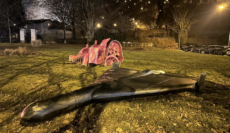 FOTO, VIDEO: I Praha může být cíl. Ruský dron dorazil do hlavního města