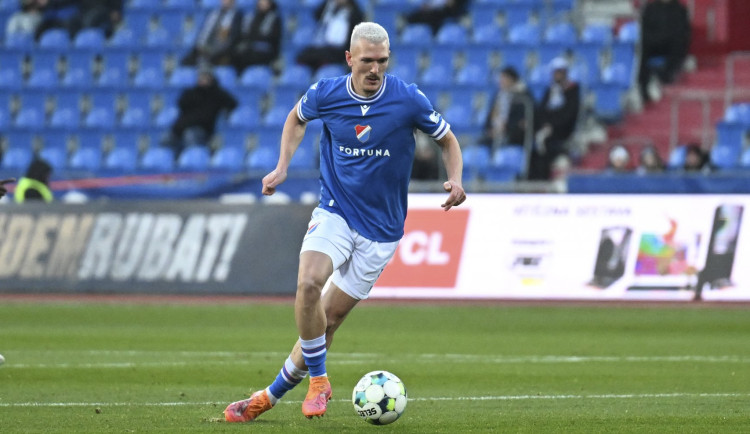 Boula zůstává věrný Baníku. Smlouvu prodloužil až do léta 2029