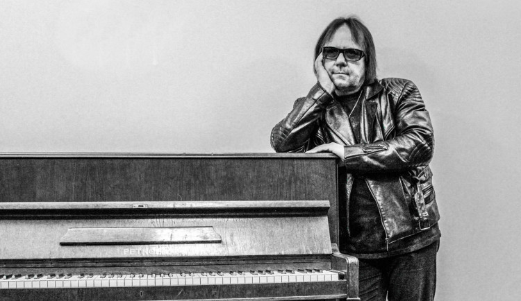 Zemřel bývalý klávesista kapely Olympic Jiří Valenta, bylo mu 66 let